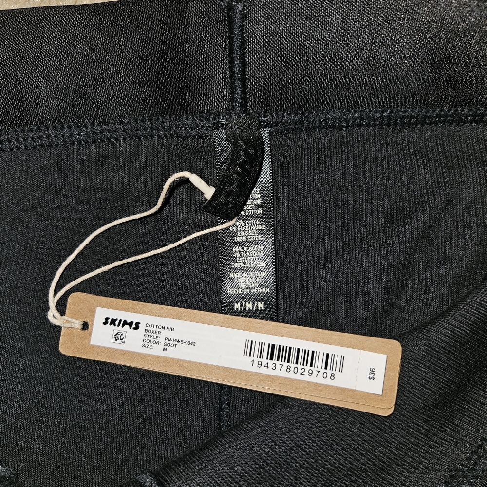 SKIMS Cotton Rib Boxer - Picture 3 of 3